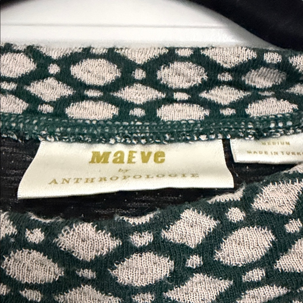 Anthropologie Green and Cream Geometric Puff-Sleeve Sweater - Picture 5 of 6